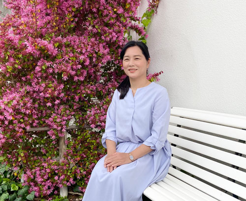 三原 友子