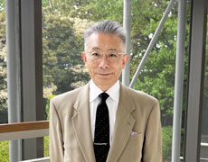 峯岸 由治
