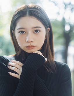 桜田ひより